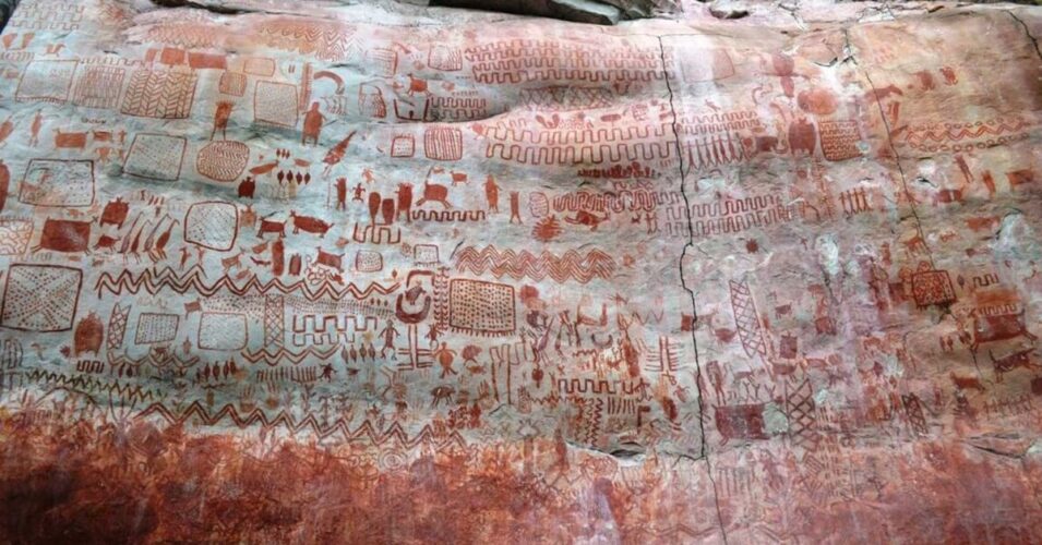 Spectacular Ice Age Rock Paintings Found In Colombian Rainforest 03